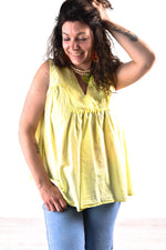 Débardeur Broderie Col V – Célina