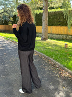 Pull Col V "Oui Oui" – Taille unique jusqu’au 48 ⭐️