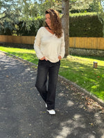 Pull Col V "Oui Oui" – Taille unique jusqu’au 48 ⭐️