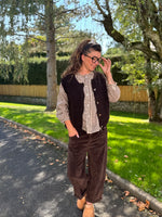 Pantalon velours côtelé – TU jusqu’au 44 – Camel, chocolat ou noir 🖤
