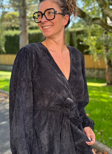 ★ Combinaison short velours côtelé – cache-cœur avec ceinture