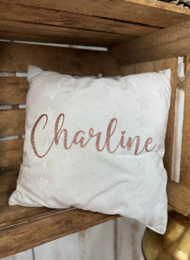 Coussin Minky personnalisable – Loulou l’Étoile