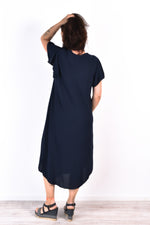 Robe fluide unie col V – Manches courtes – Sarah