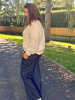 Gilet tout doux avec broches – TU jusqu’au 46 – Camel ou Blanc cassé ⭐️