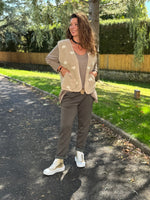 Gilet sans manches fausse fourrure à cœurs – Taille unique ⭐️