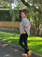 Jean noir coupe slim boutons strass – du 38 au 48 ★