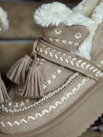 ★ Boots fourrées taupe – Douceur et confort au quotidien ★
