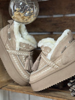 ★ Boots fourrées taupe – Douceur et confort au quotidien ★
