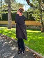 Manteau à capuche zippé avec poches – Camel ou Noir – TU jusqu’au 44