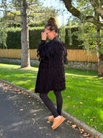 Gilet à poils tout doux – noir ou blanc cassé