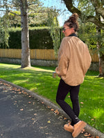 Gilet manches bouffantes – beige, camel ou noir