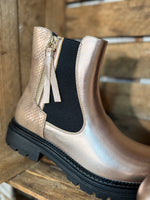 ★ Bottines champagne effet croco – Chic & audace