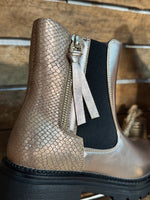 ★ Bottines champagne effet croco – Chic & audace